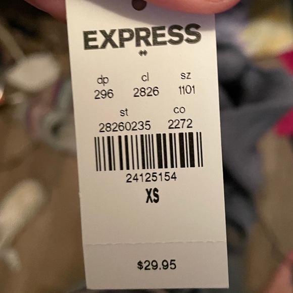 EXPRESS Tank Top - Picture 6 of 6